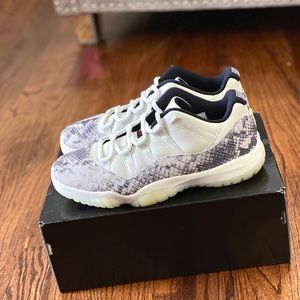Air Jordan Retro 11s Low (Snake Skin)